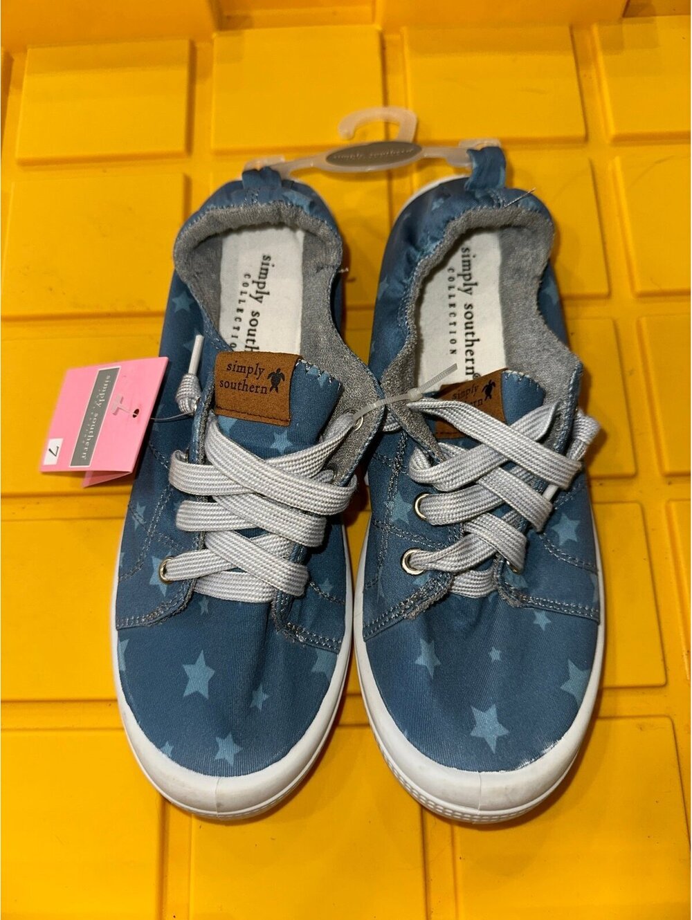 NEW Simply Southern Shoes size 7